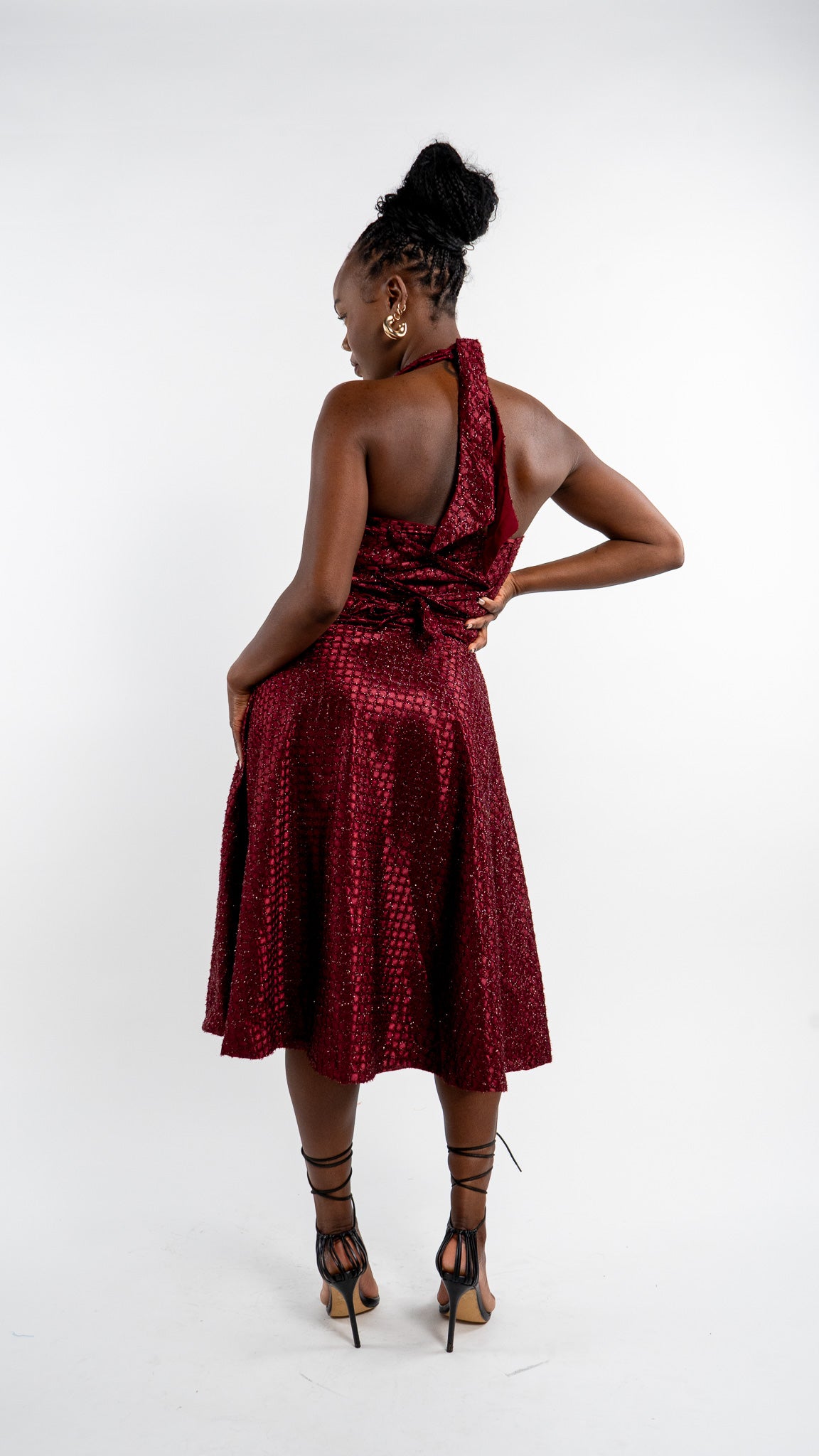 Robe Amérah Elynga’a, détail bretelles et finitions