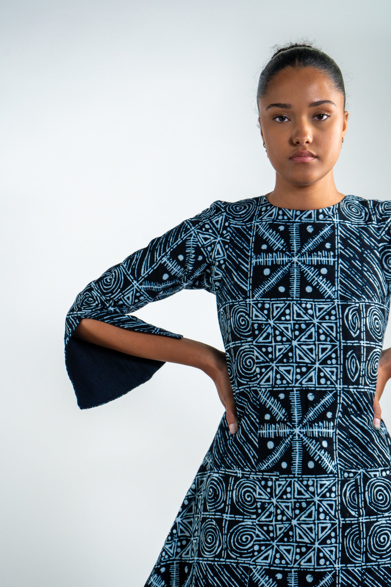 Anina robe réversible en jeans et 100% coton dogon